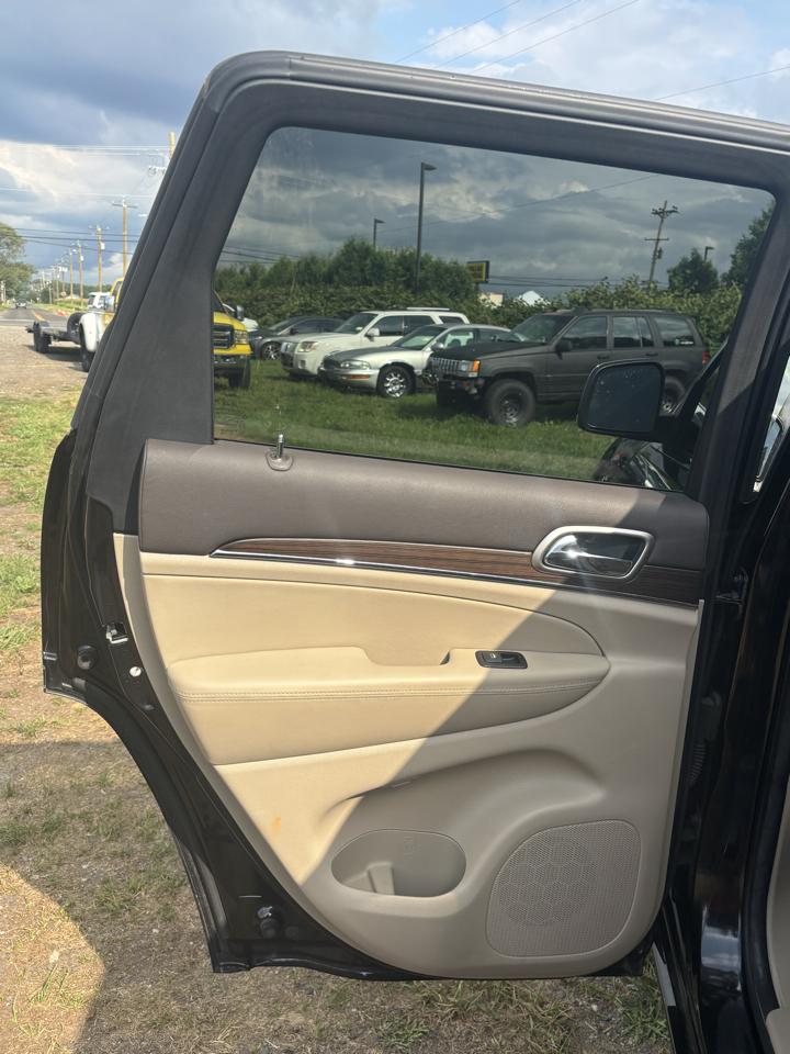 Jeep Grand Cherokee 4WD 4dr Overland 2014