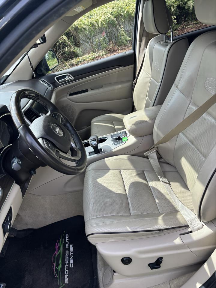 Jeep Grand Cherokee 4WD 4dr Overland 2014