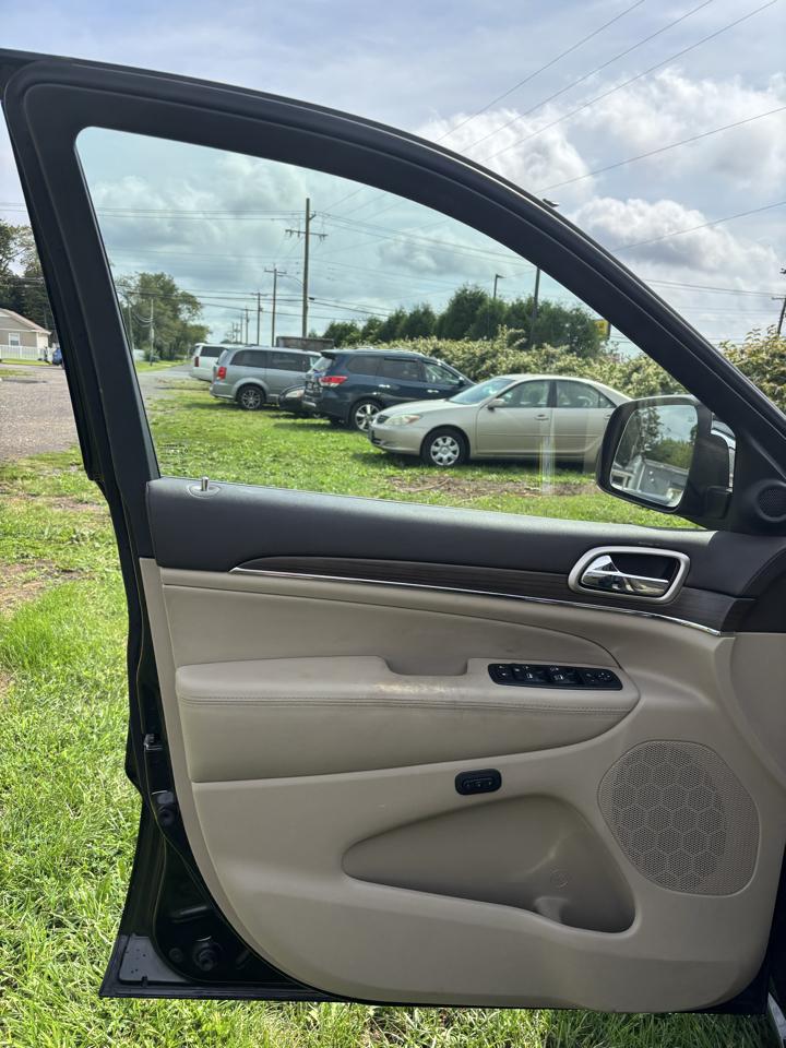 Jeep Grand Cherokee 4WD 4dr Overland 2014