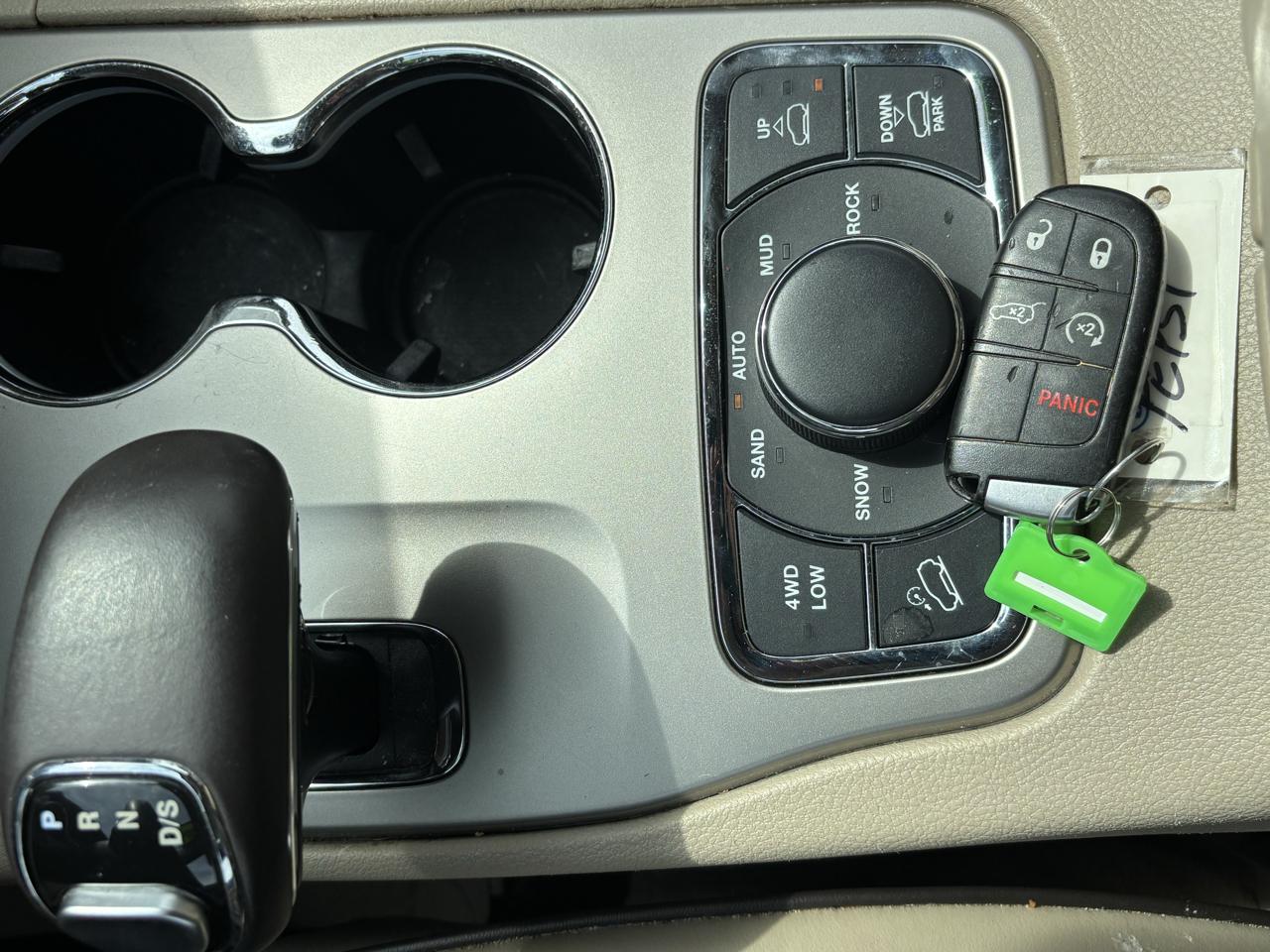 Jeep Grand Cherokee 4WD 4dr Overland 2014