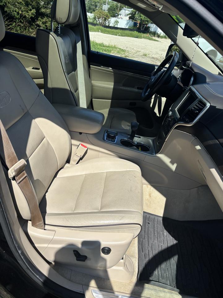 Jeep Grand Cherokee 4WD 4dr Overland 2014