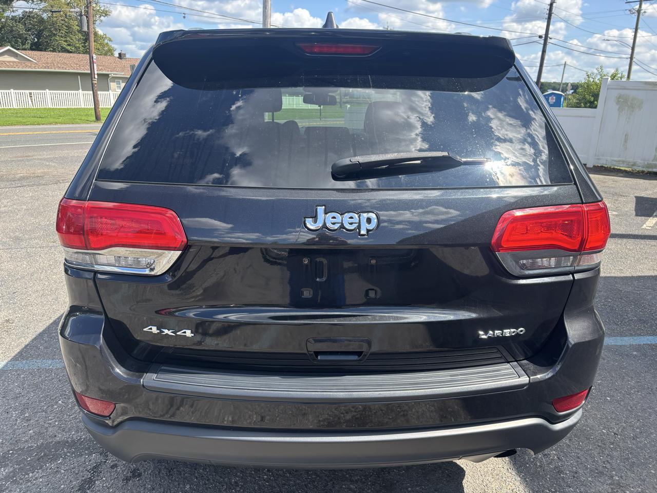 Jeep Grand Cherokee 4WD 4dr Laredo 2014