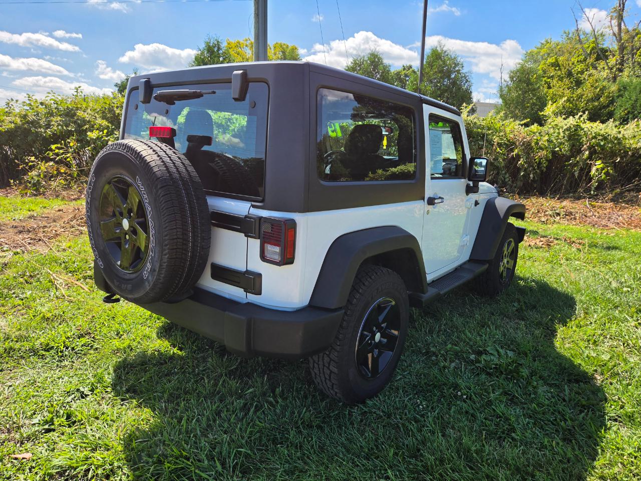 Jeep Wrangler 4WD 2dr Sport 2015