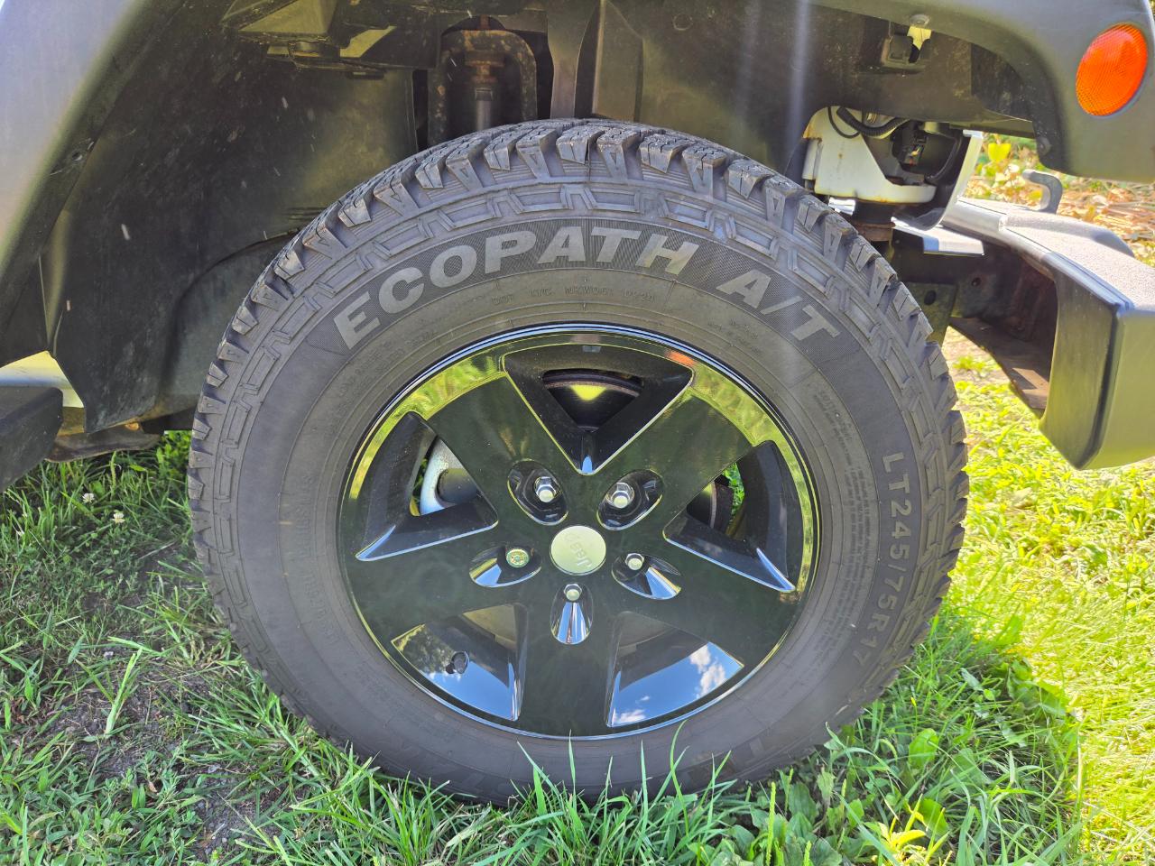 Jeep Wrangler 4WD 2dr Sport 2015