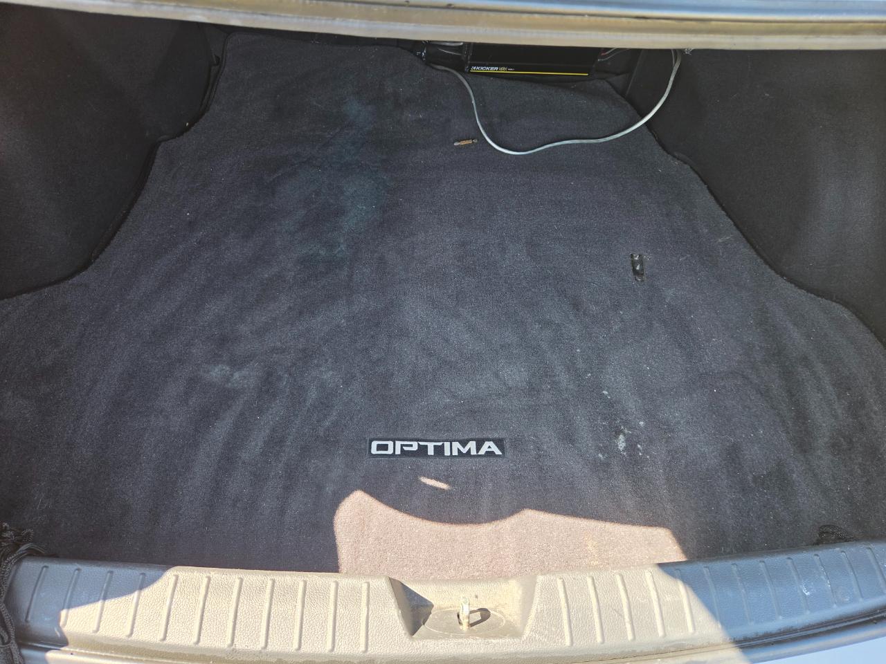 Kia Optima 4dr Sdn 2.4L Auto LX 2012