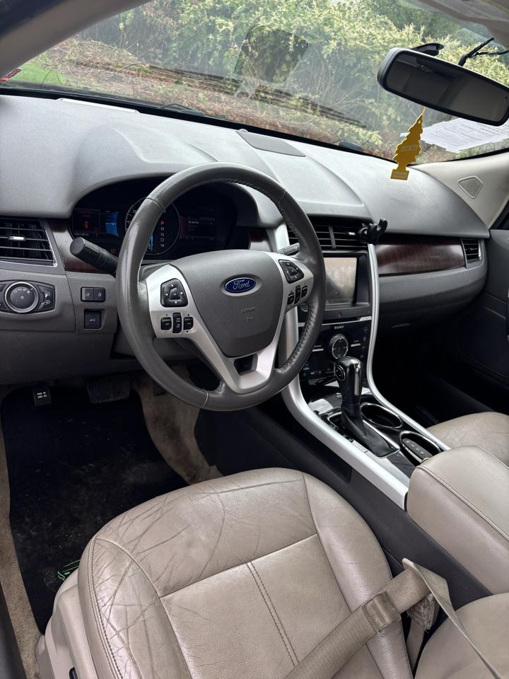 Ford Edge 4dr Limited AWD 2011