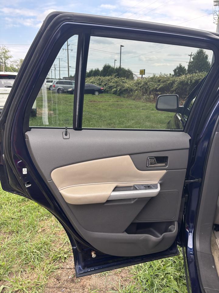 Ford Edge 4dr Limited AWD 2011