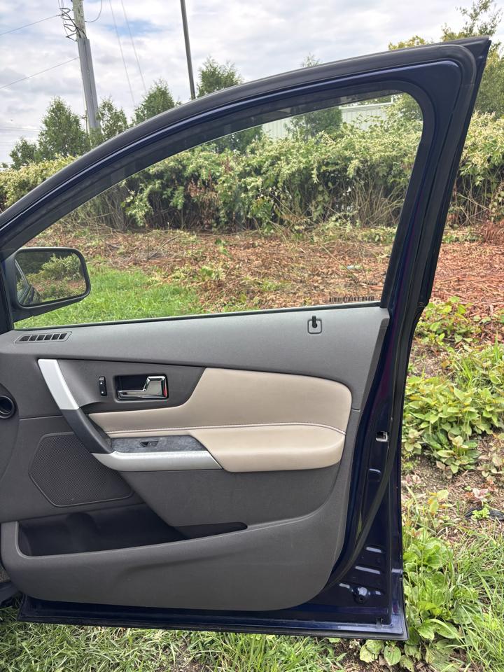Ford Edge 4dr Limited AWD 2011