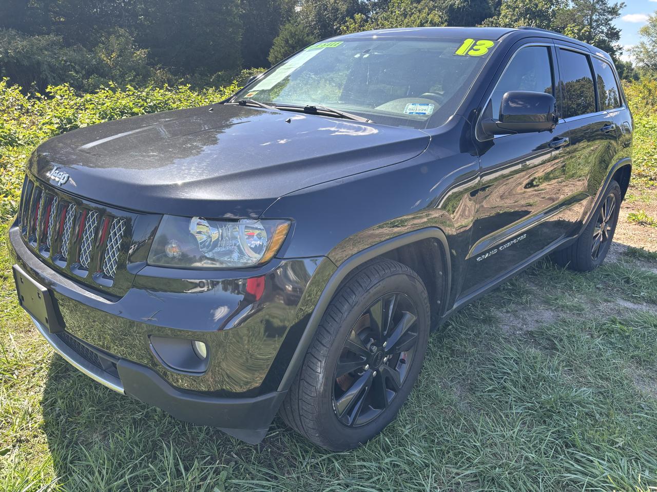 2013 Jeep Grand Cherokee 4WD 4dr Laredo Altitude *Ltd Avail*