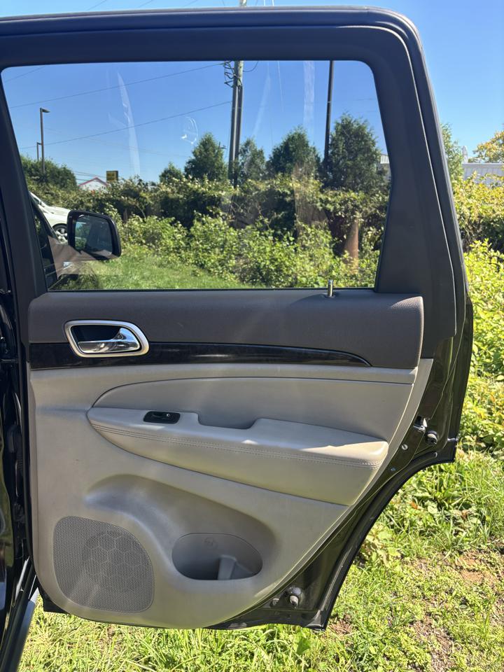 Jeep Grand Cherokee 4WD 4dr Laredo Altitude *Ltd Avail* 2013