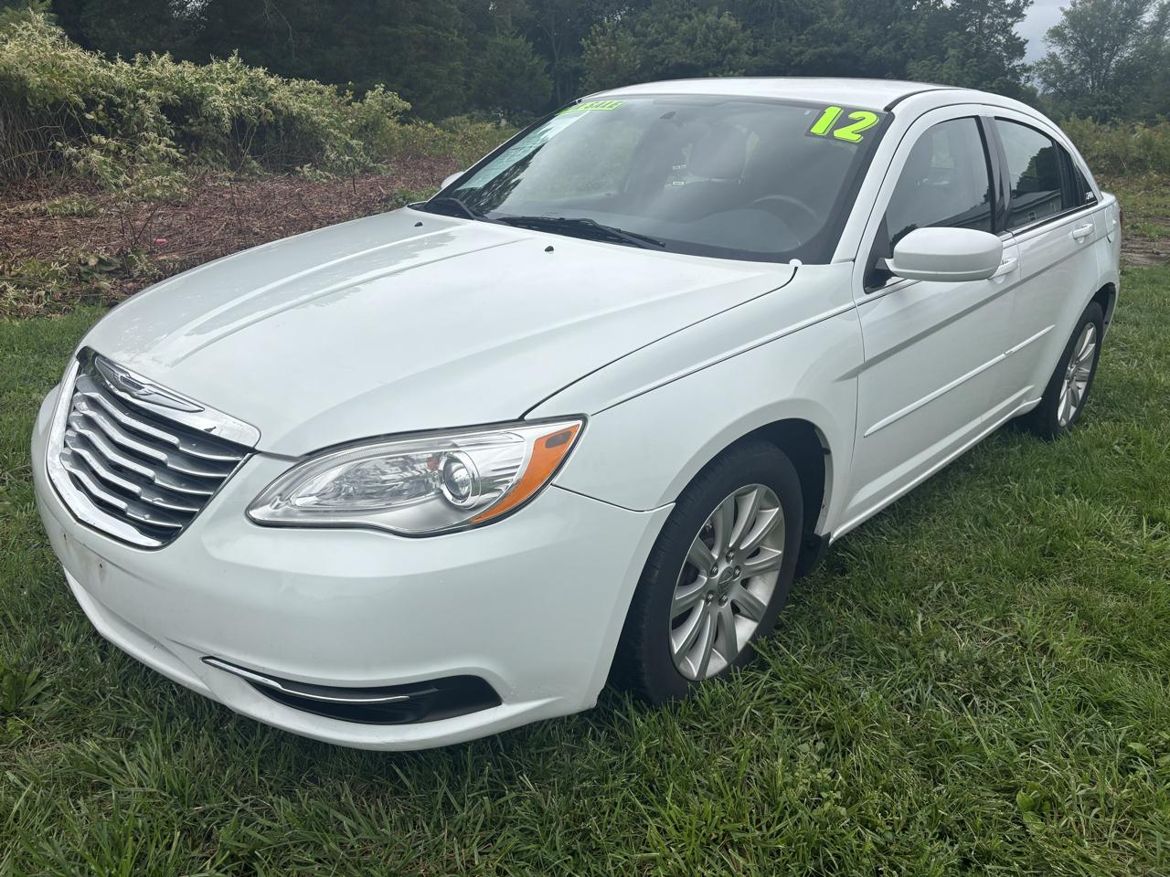 2012 Chrysler 200 4dr Sdn Touring