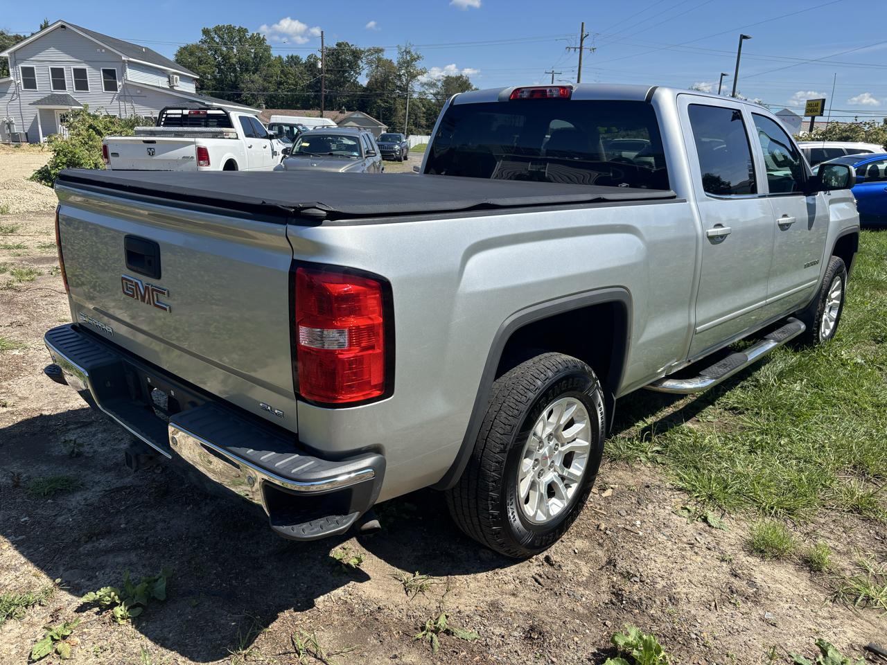 GMC Sierra 1500 4WD Crew Cab 153.0" SLE 2014
