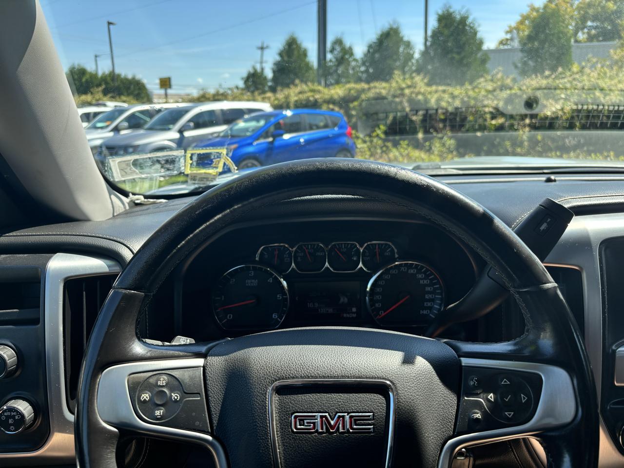GMC Sierra 1500 4WD Crew Cab 153.0" SLE 2014