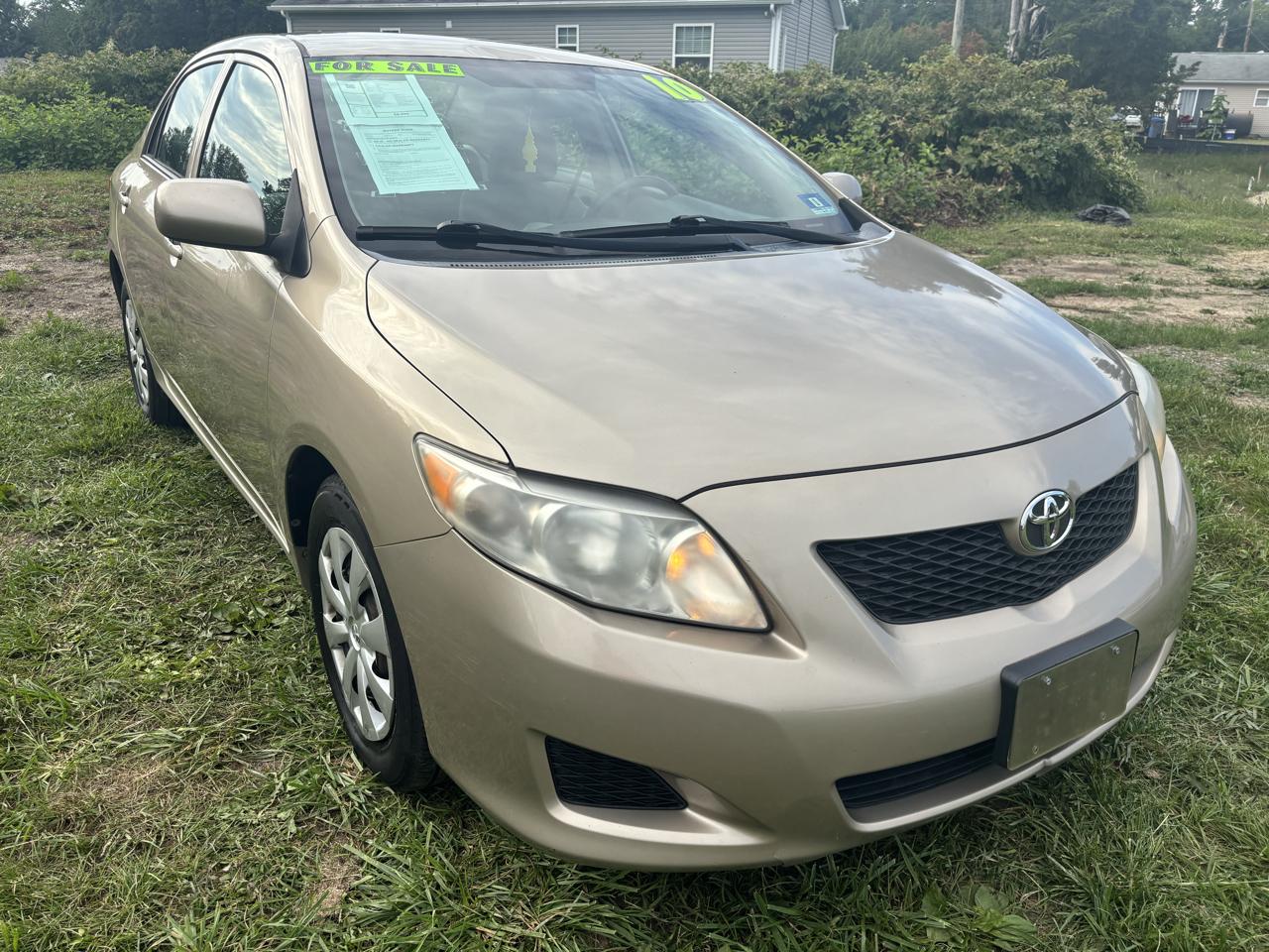 Toyota Corolla 4dr Sdn Man (Natl) 2010