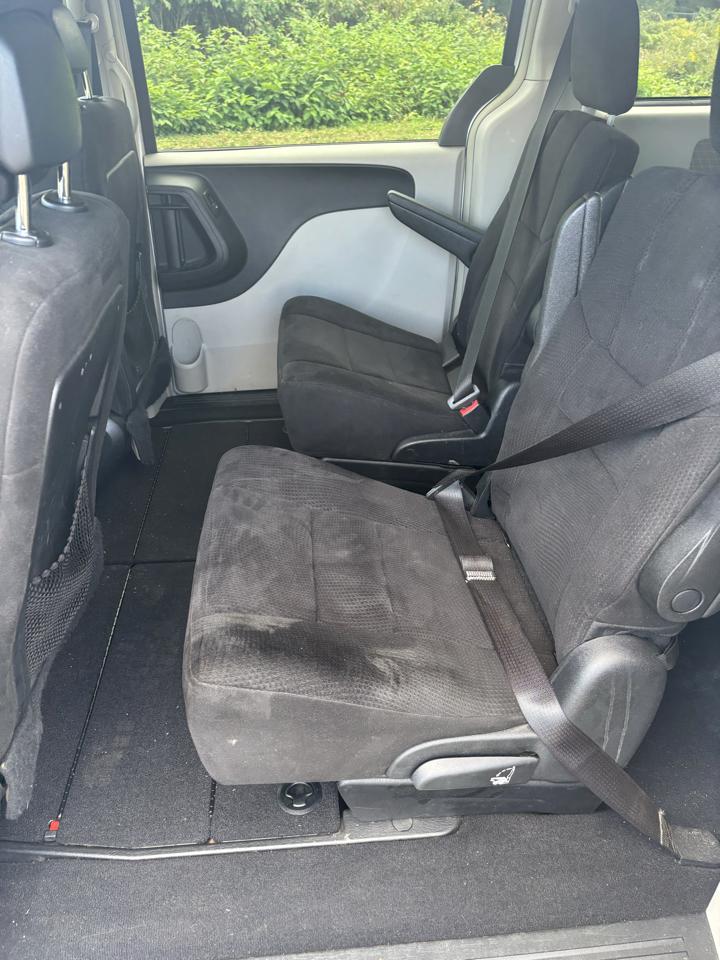 Chrysler Town & Country 4dr Wgn Touring 2011