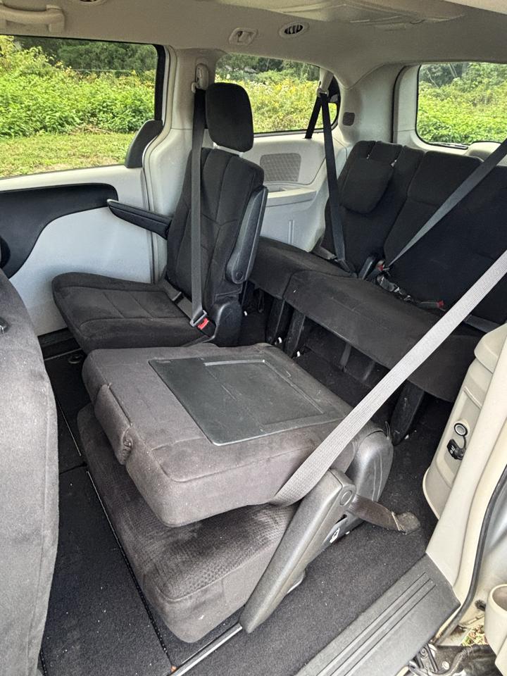 Chrysler Town & Country 4dr Wgn Touring 2011