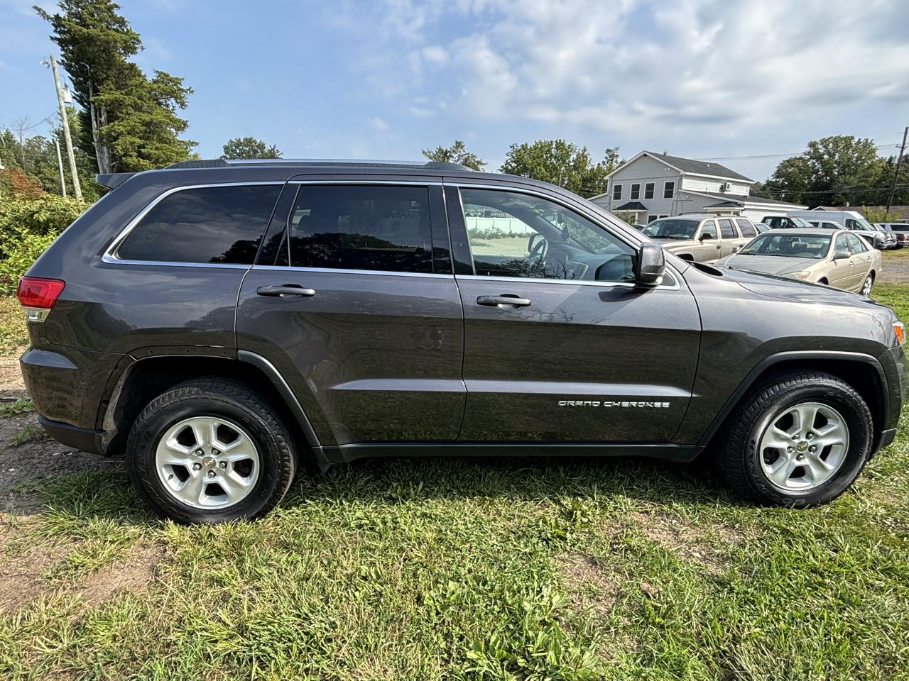 Jeep Grand Cherokee 4WD 4dr Laredo 2015