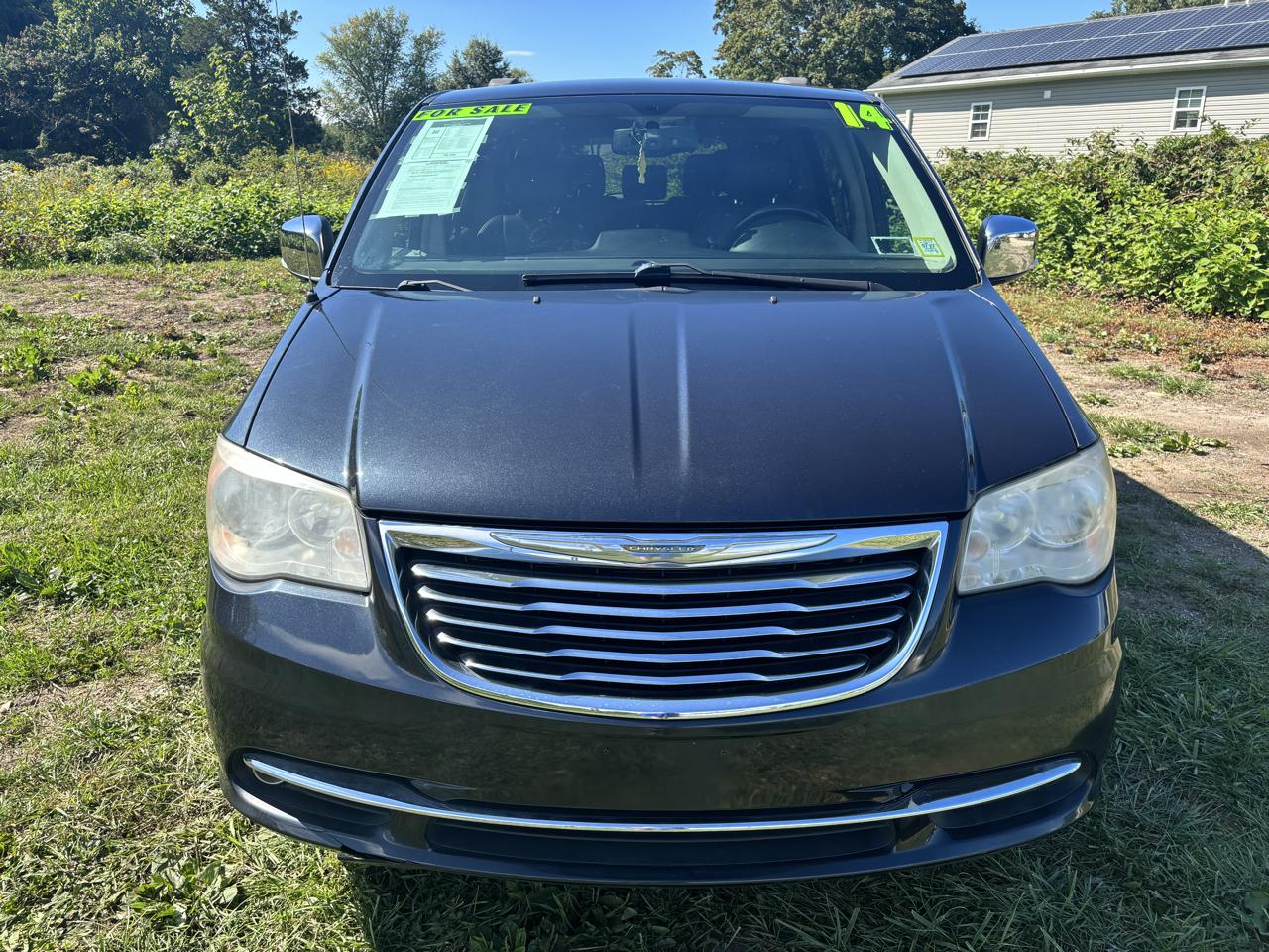 Chrysler Town & Country 4dr Wgn Touring-L 2014