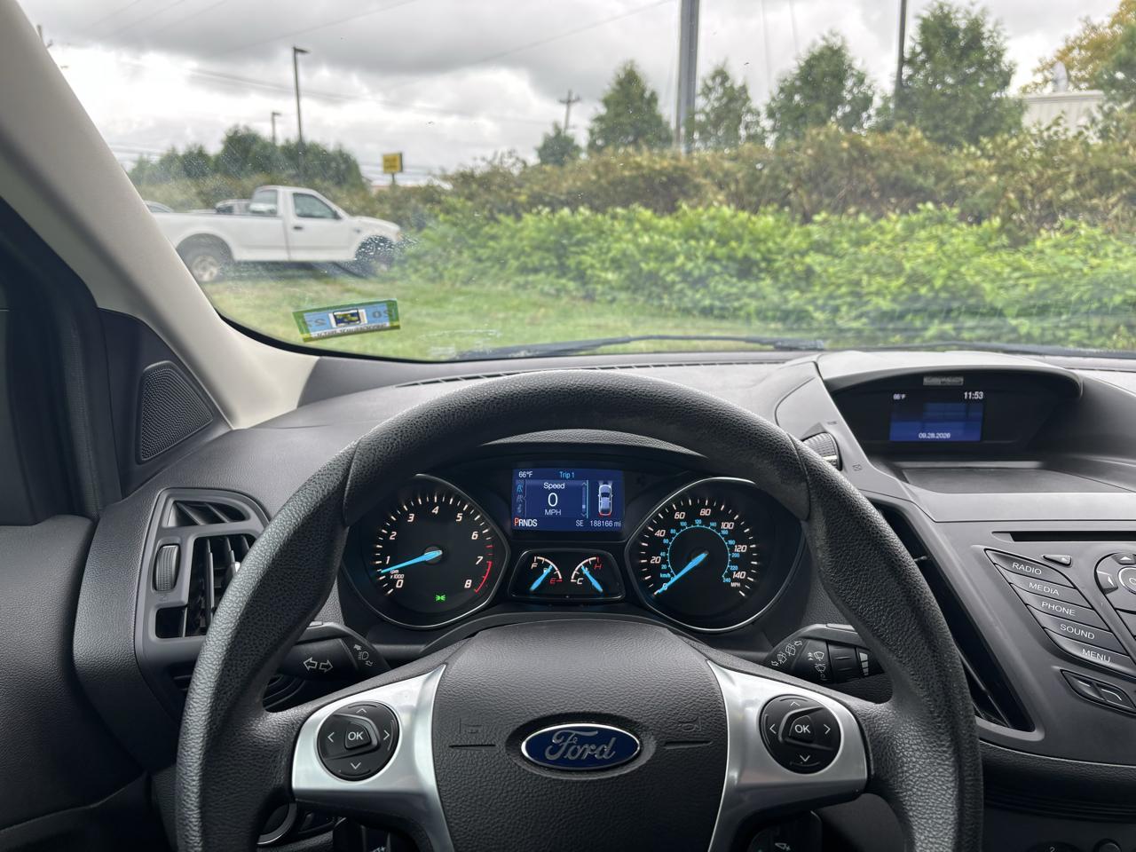 Ford Escape FWD 4dr S 2014