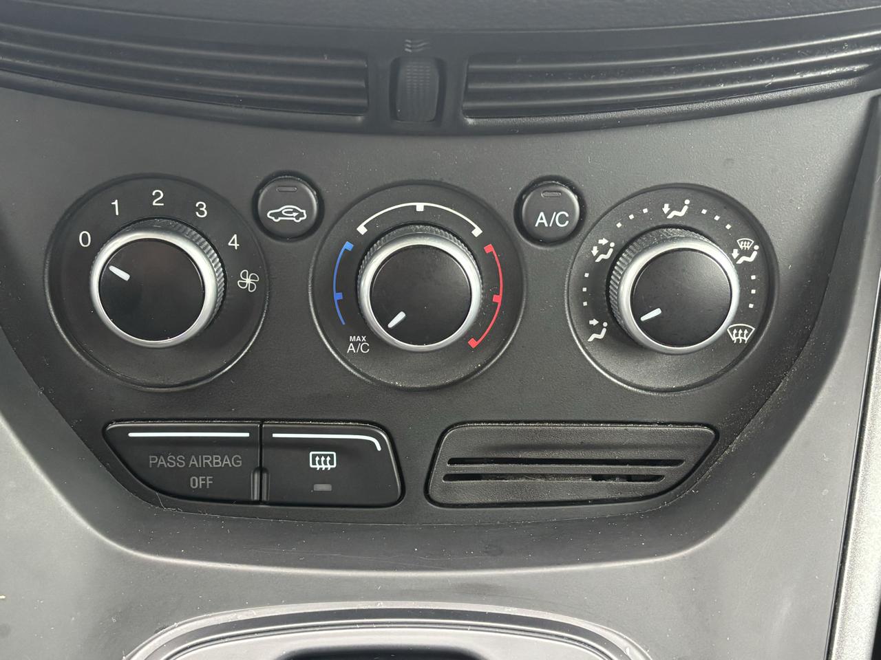 Ford Escape FWD 4dr S 2014