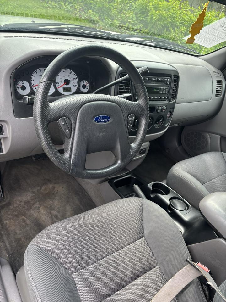 Ford Escape 4dr 103" WB XLT 4WD Sport 2002