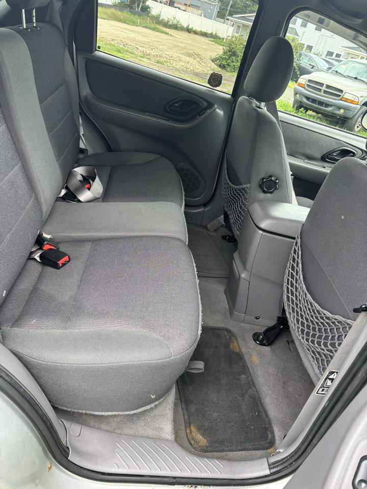 Ford Escape 4dr 103" WB XLT 4WD Sport 2002