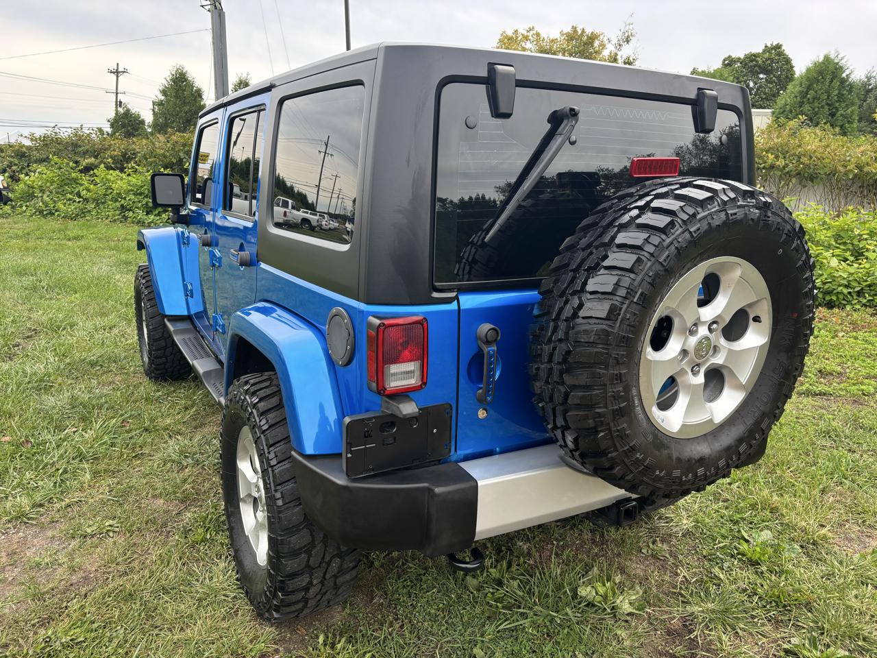 Jeep Wrangler Unlimited 4WD 4dr Sahara 2015
