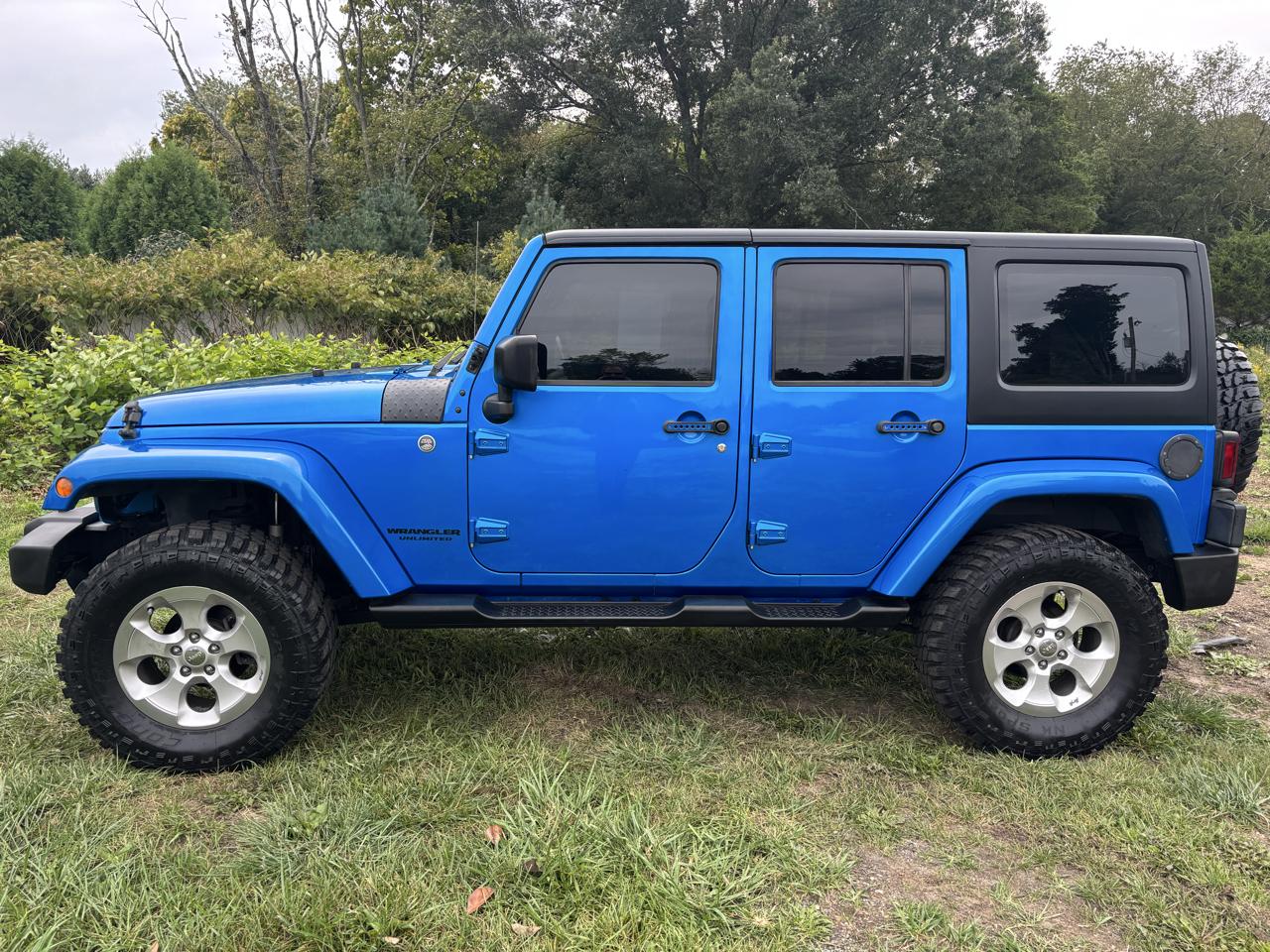 Jeep Wrangler Unlimited 4WD 4dr Sahara 2015