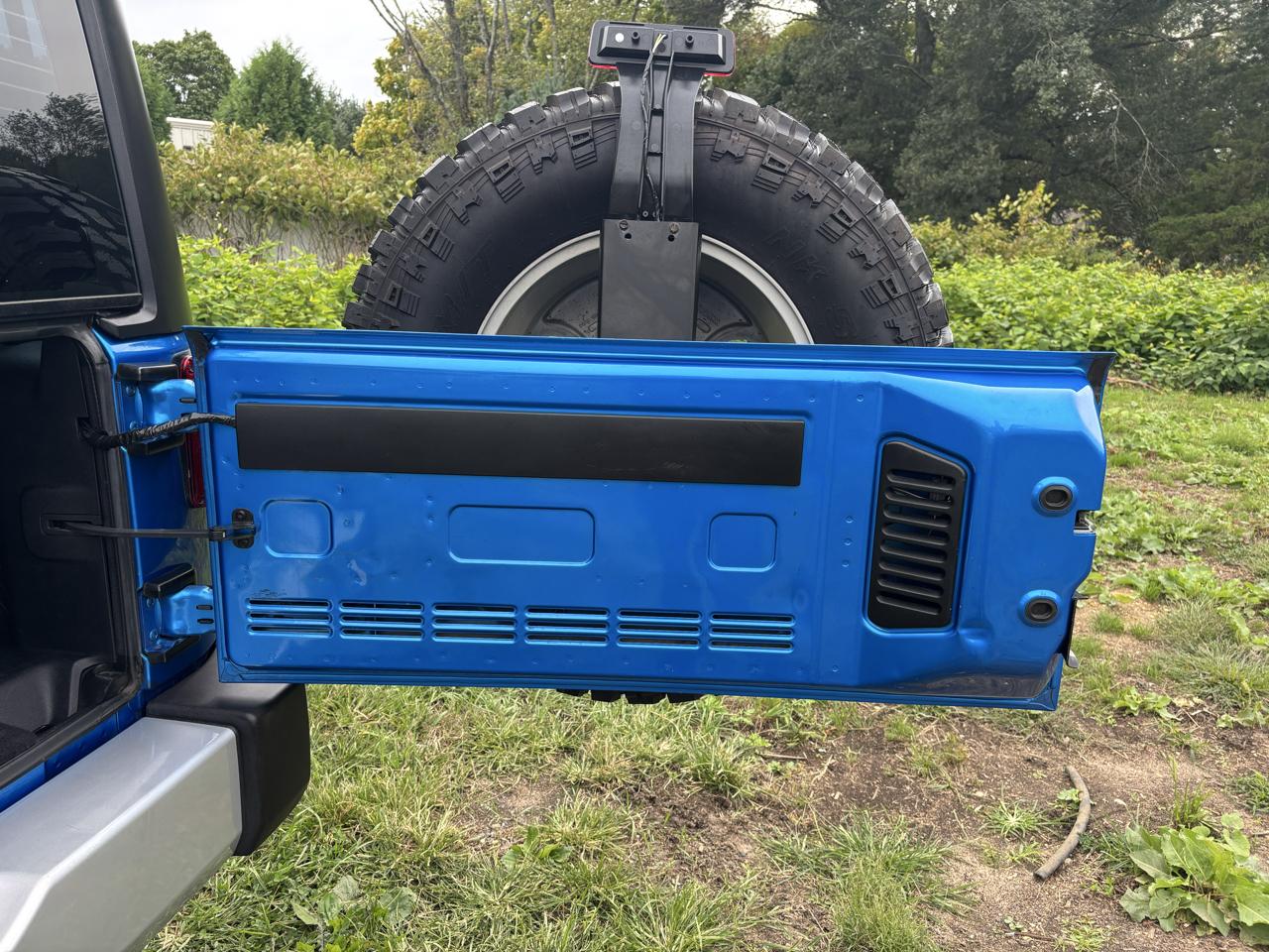 Jeep Wrangler Unlimited 4WD 4dr Sahara 2015