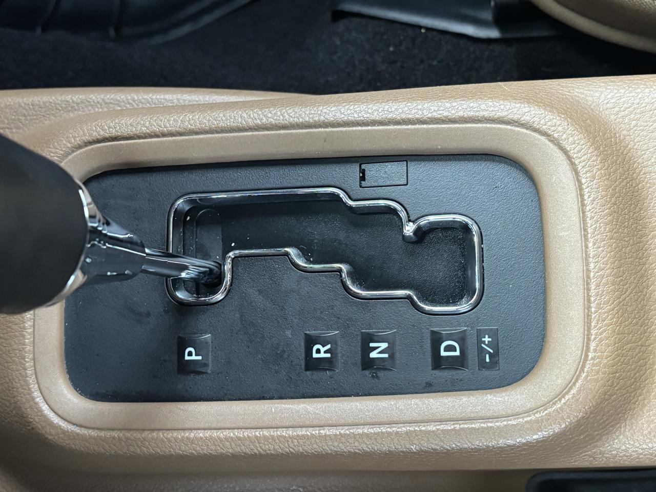 Jeep Wrangler Unlimited 4WD 4dr Sahara 2015