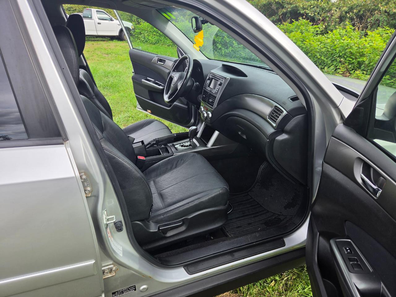 Subaru Forester 4dr Auto 2.5X Limited 2011