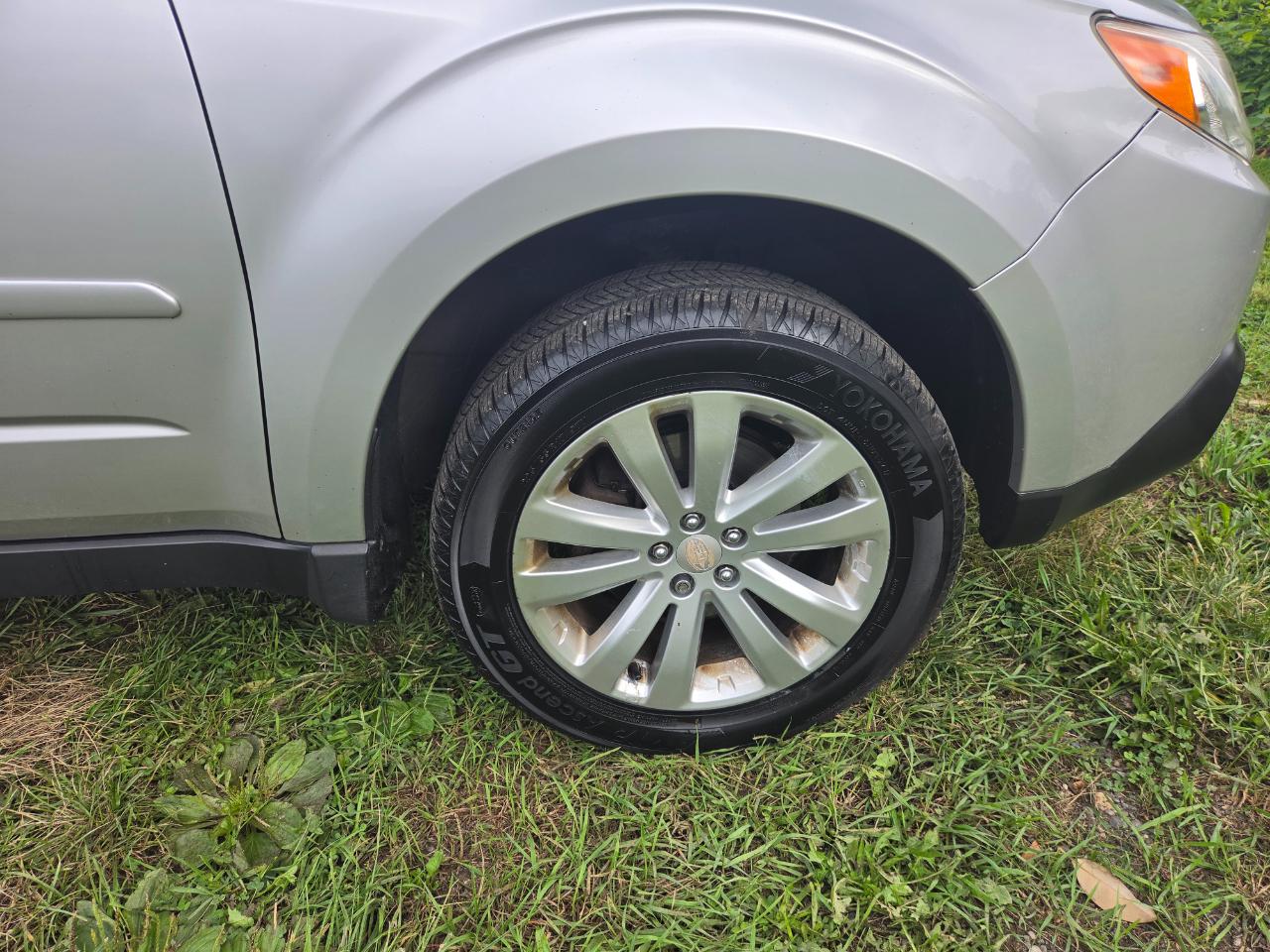 Subaru Forester 4dr Auto 2.5X Limited 2011