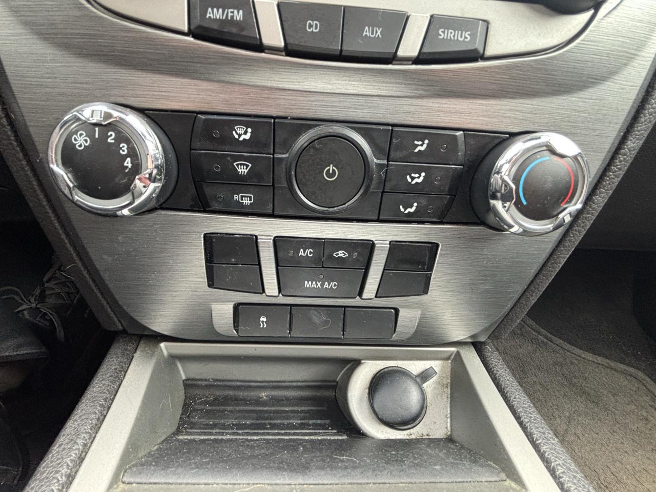 Ford Fusion 4dr Sdn SE FWD 2010