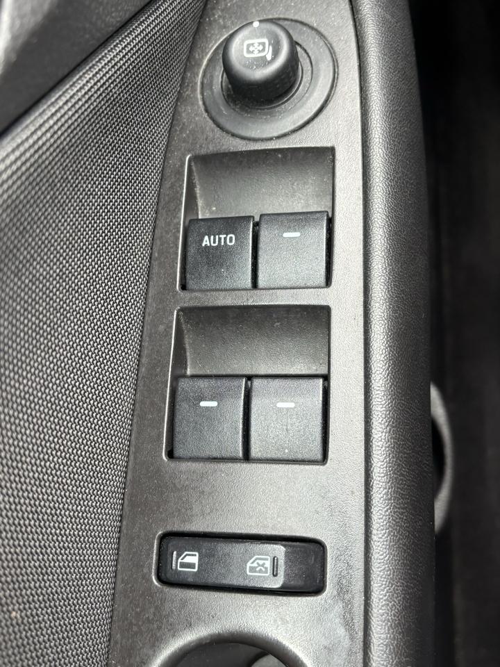 Ford Fusion 4dr Sdn SE FWD 2010