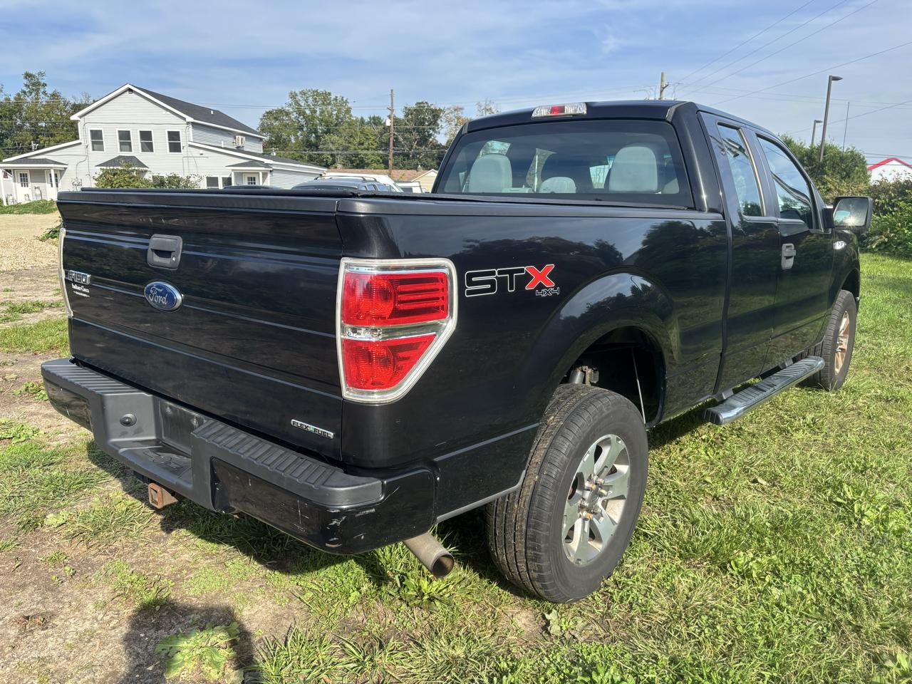 Ford F-150 4WD SuperCab 145" Lariat 2013