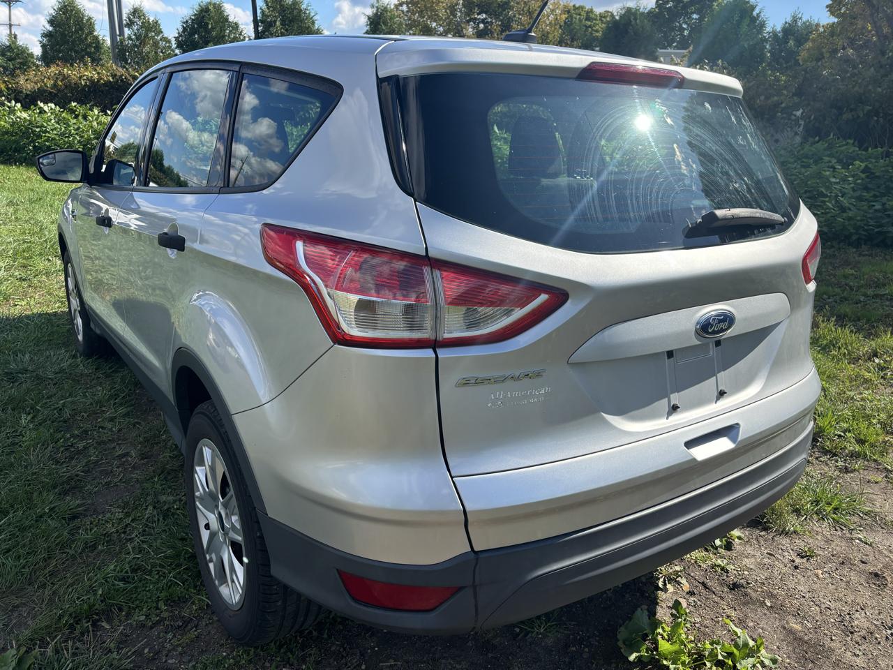 Ford Escape FWD 4dr S 2013