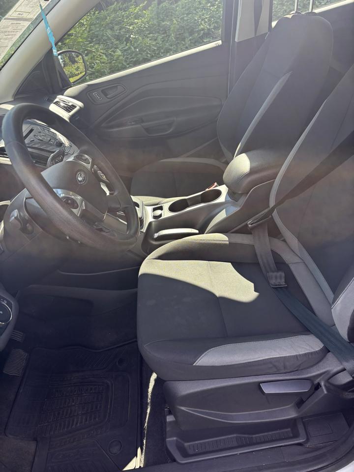 Ford Escape FWD 4dr S 2013