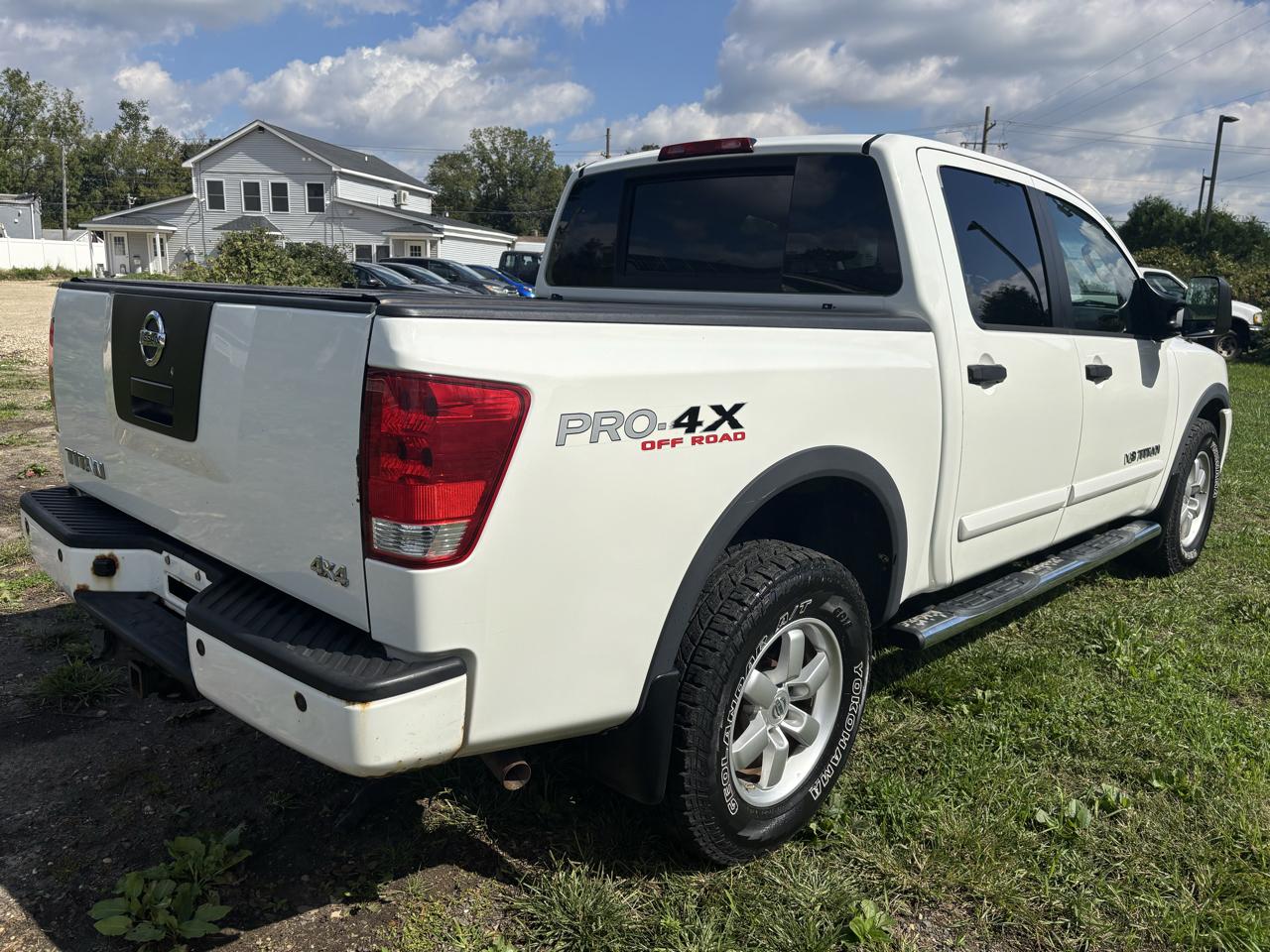 Nissan Titan 4WD Crew Cab SWB PRO-4X 2008
