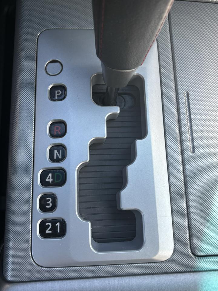 Nissan Titan 4WD Crew Cab SWB PRO-4X 2008