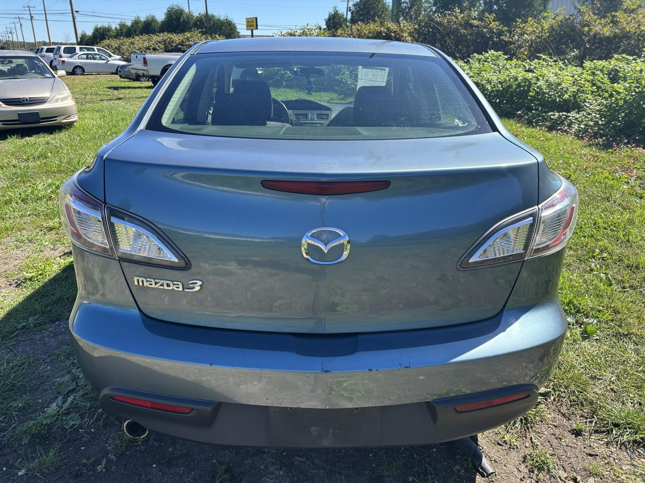 Mazda MAZDA3 4dr Sdn Auto i Touring 2010