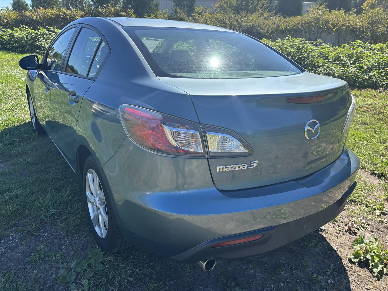 Mazda MAZDA3 4dr Sdn Auto i Touring 2010