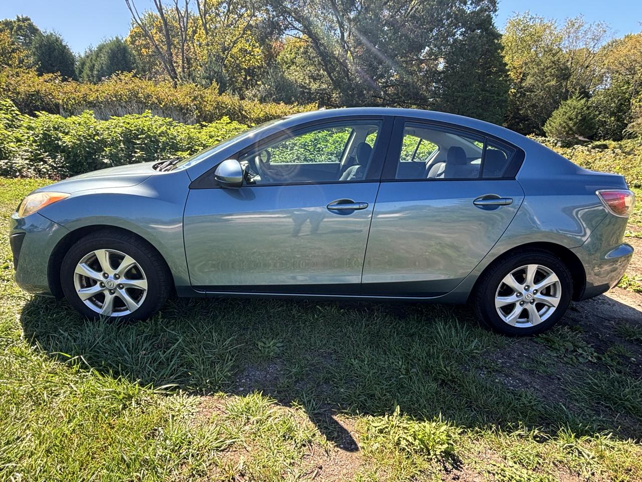 Mazda MAZDA3 4dr Sdn Auto i Touring 2010