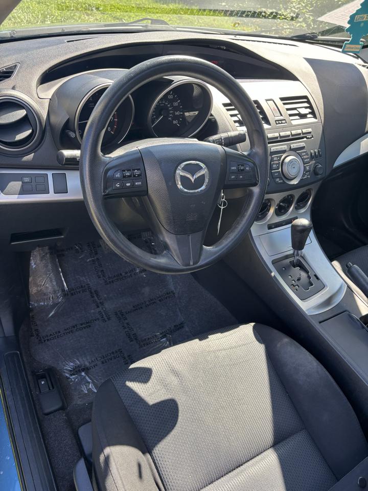 Mazda MAZDA3 4dr Sdn Auto i Touring 2010