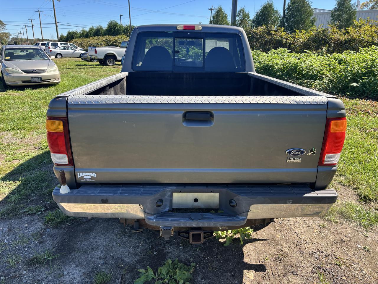 Ford Ranger Reg Cab 112" WB XLT 1999