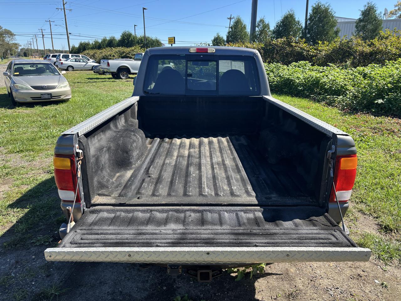 Ford Ranger Reg Cab 112" WB XLT 1999