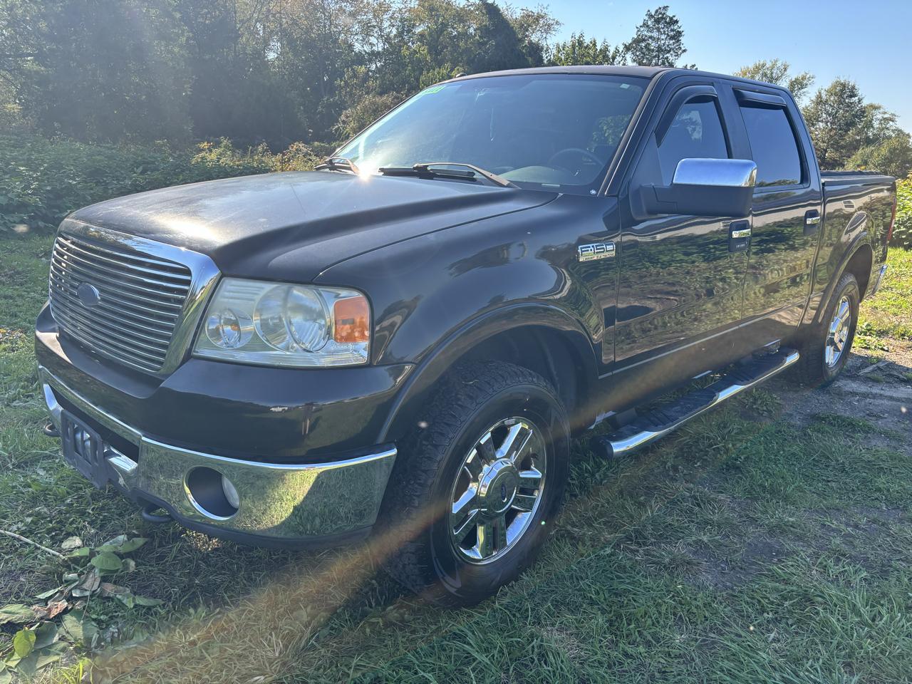 2007 Ford F-150 4WD SuperCrew 139" Lariat