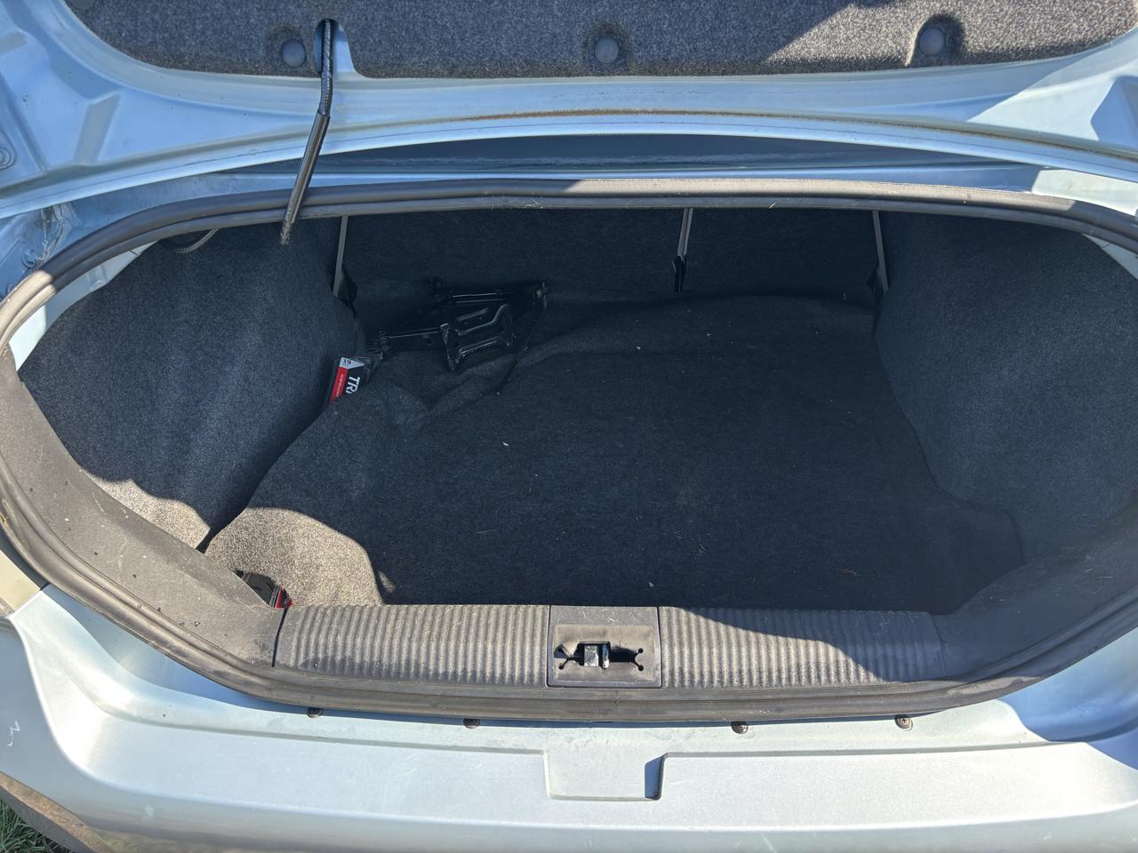Ford Focus 4dr Sdn SE 2008