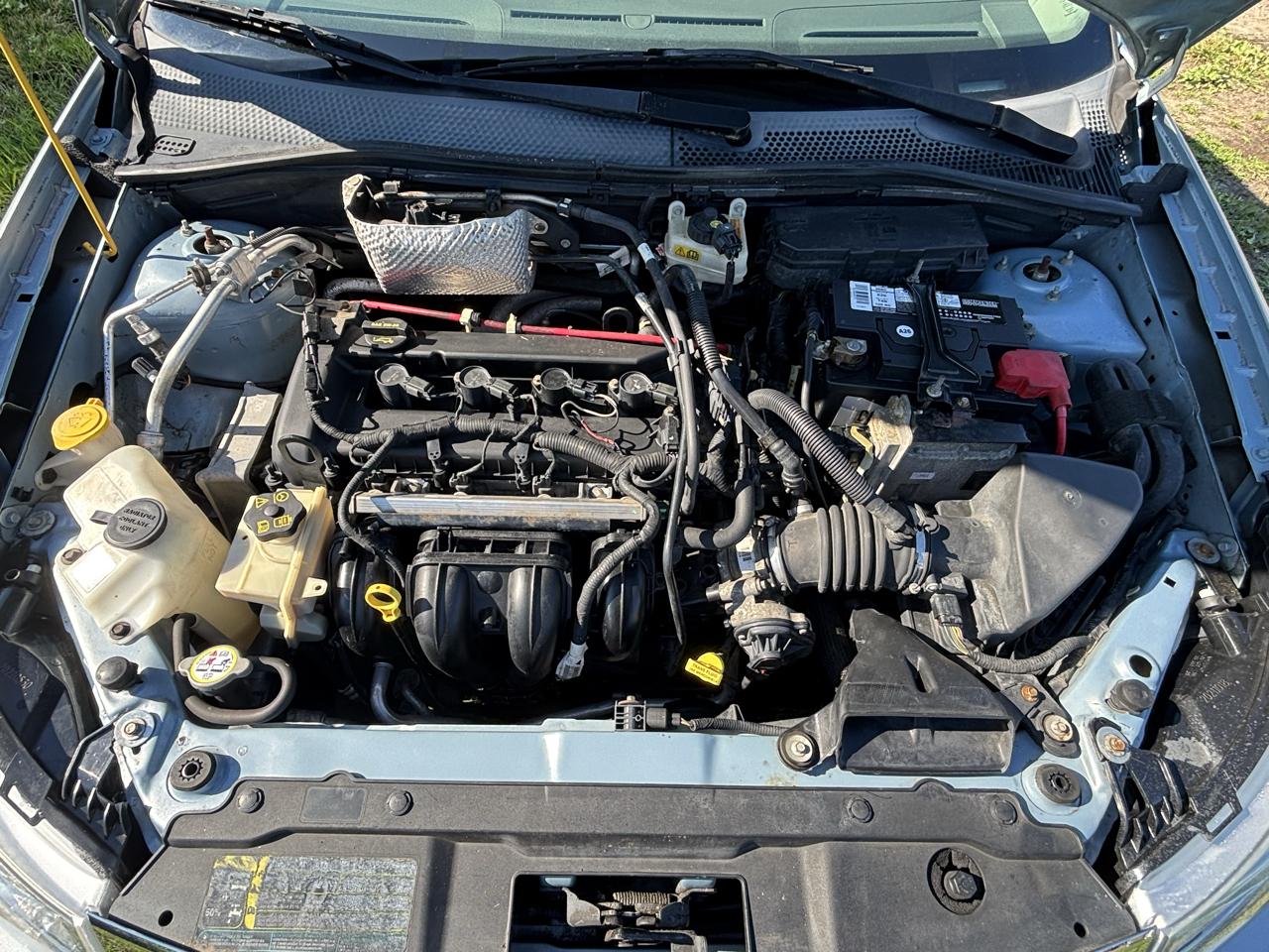 Ford Focus 4dr Sdn SE 2008
