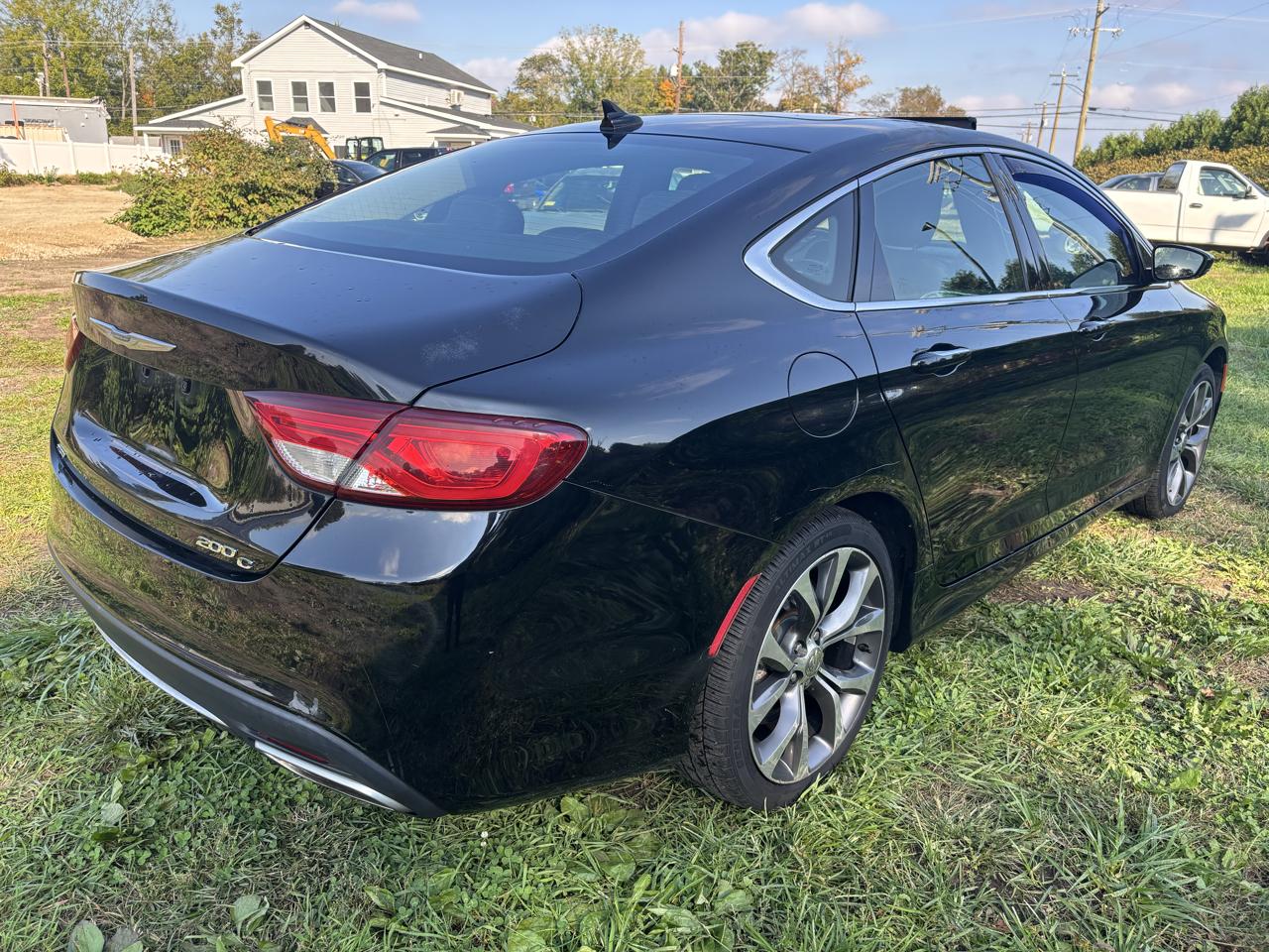 Chrysler 200 4dr Sdn C AWD 2015