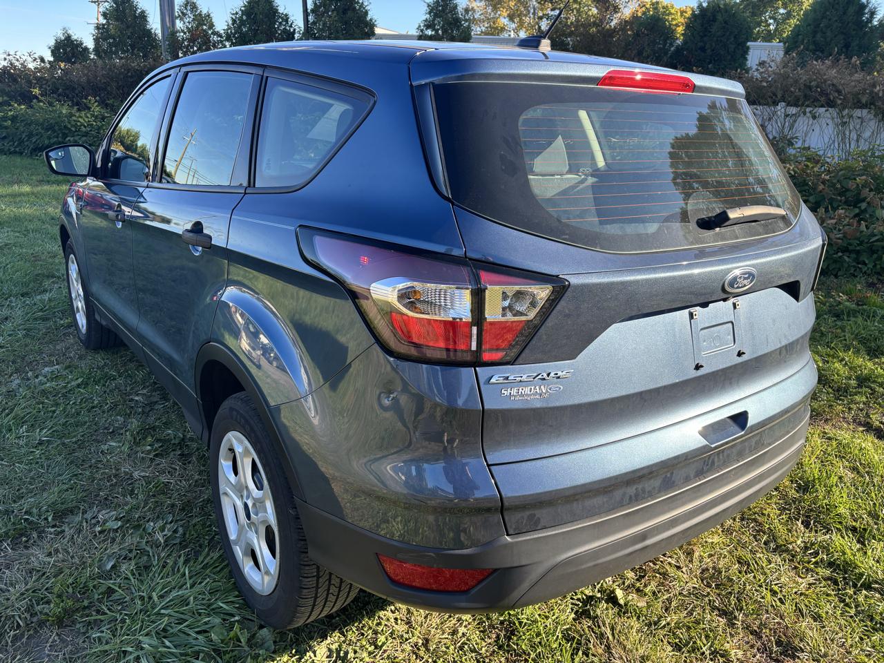 Ford Escape S FWD 2018